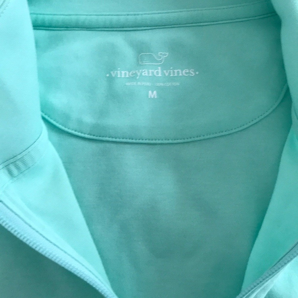 Vineyard Vines pullover - Picture 2 of 3